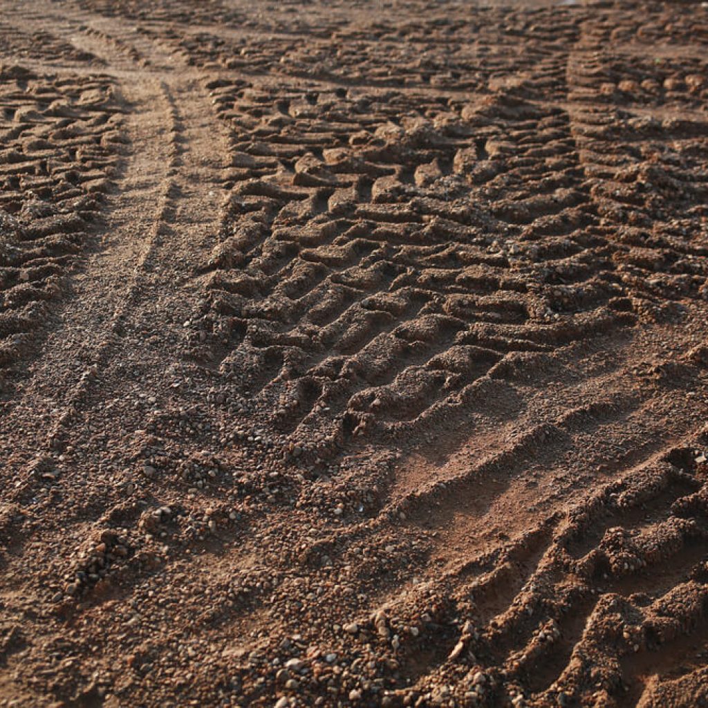 Tracks Vs Wheels: Which Should You Choose?